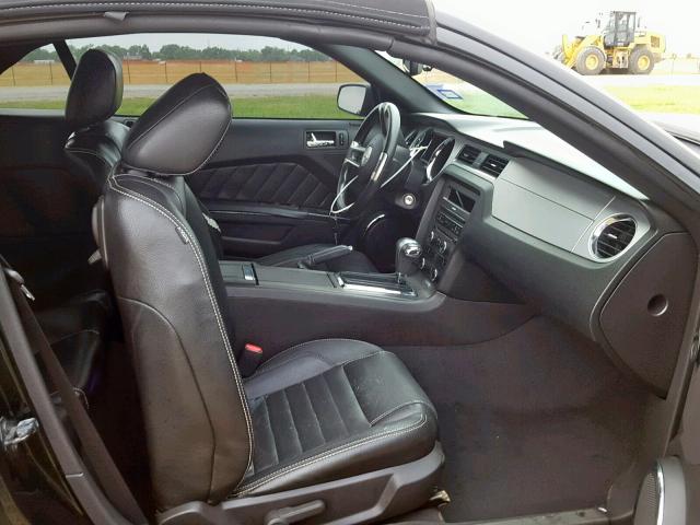 1ZVBP8FH3A5158284 - 2010 FORD MUSTANG GT BLACK photo 5