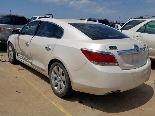 1G4GH5G37DF305112 - 2013 BUICK LACROSSE P WHITE photo 3