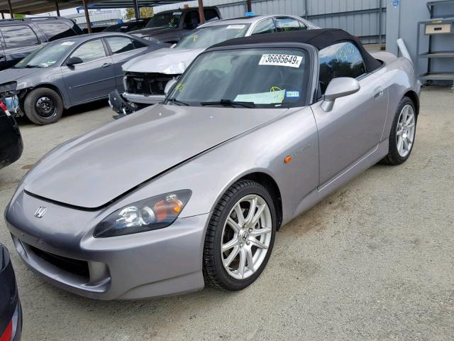 JHMAP21494T000594 - 2004 HONDA S2000 SILVER photo 2