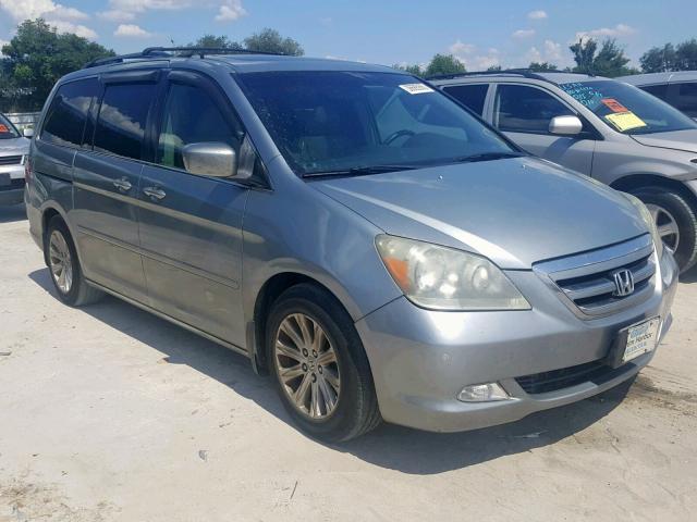 5FNRL38885B090419 - 2005 HONDA ODYSSEY TO SILVER photo 1