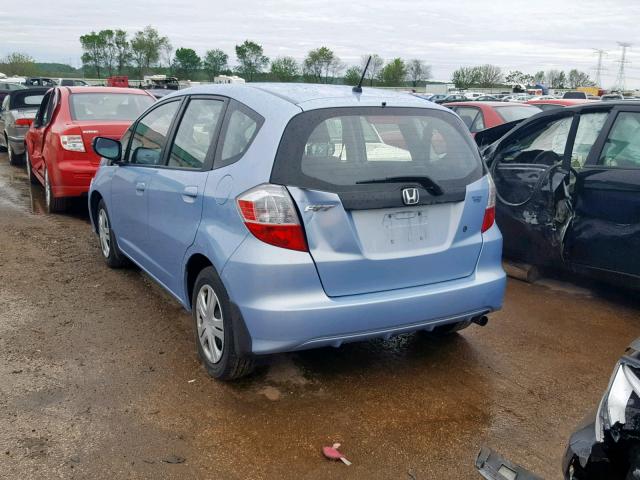 JHMGE8H23AS001815 - 2010 HONDA FIT BLUE photo 3