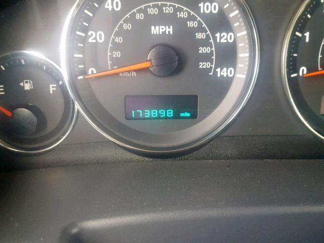 1J8HH58277C580833 - 2007 JEEP COMMANDER შავი ფოტო 8