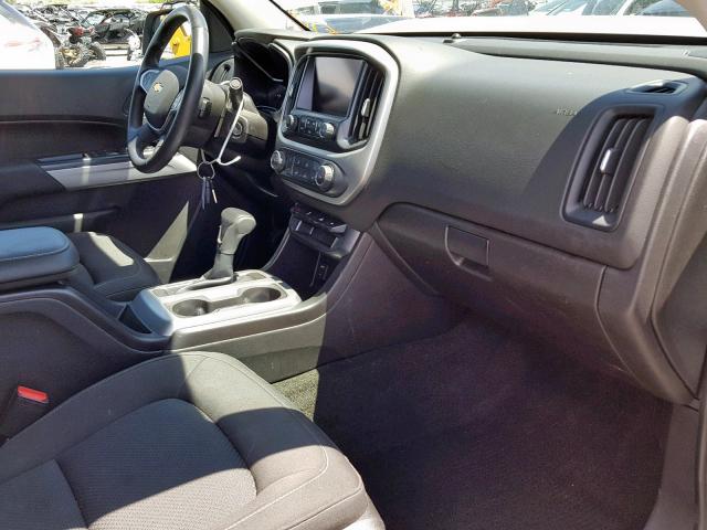 1GCGSCEN5J1261750 - 2018 CHEVROLET COLORADO L WHITE photo 5