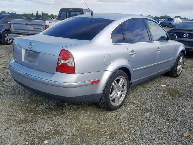 WVWMD63B34E271312 - 2004 VOLKSWAGEN PASSAT GL SILVER photo 4