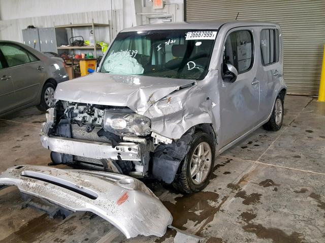 JN8AZ2KR6DT304539 - 2013 NISSAN CUBE S SILVER photo 2