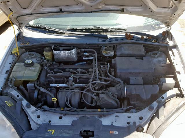 3FAFP37N95R141736 - 2005 FORD FOCUS ZX5 SILVER photo 7