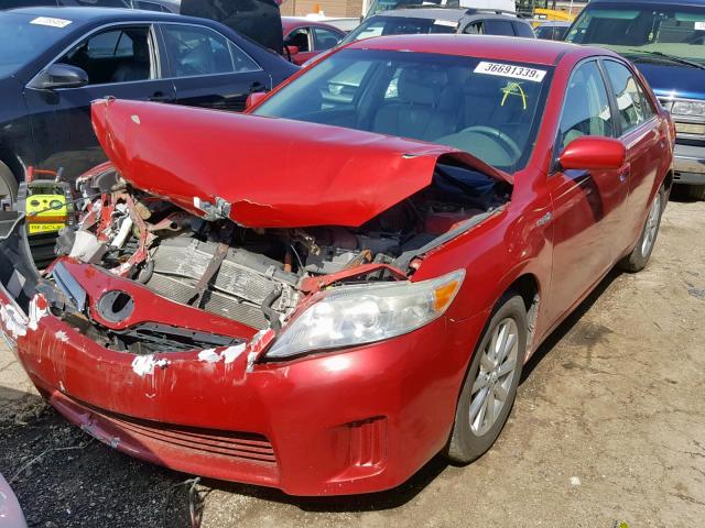 4T1BB3EK8AU112940 - 2010 TOYOTA CAMRY HYBR RED photo 2