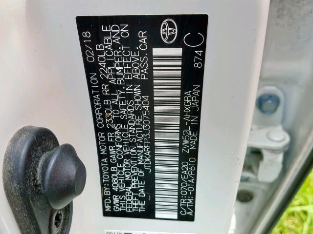 JTDKARFP3J3075404 - 2018 TOYOTA PRIUS PRIM 白色 照片 10