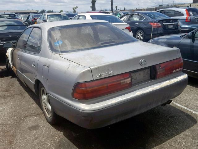 JT8GK13T9R0003740 - 1994 LEXUS ES 300 GRAY photo 3