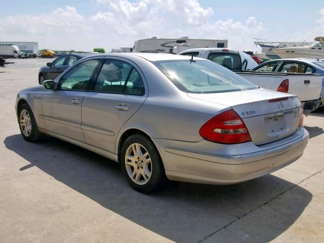 WDBUF65J83A167062 - 2003 MERCEDES-BENZ E 320 SILVER photo 3