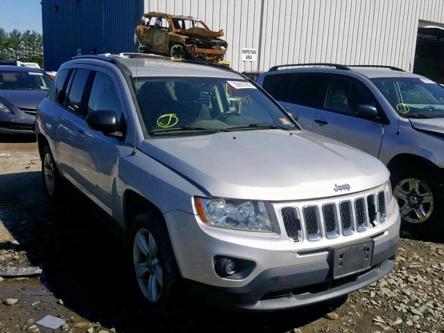 1J4NF1FB9BD197081 - 2011 JEEP COMPASS SP 银色 照片 1