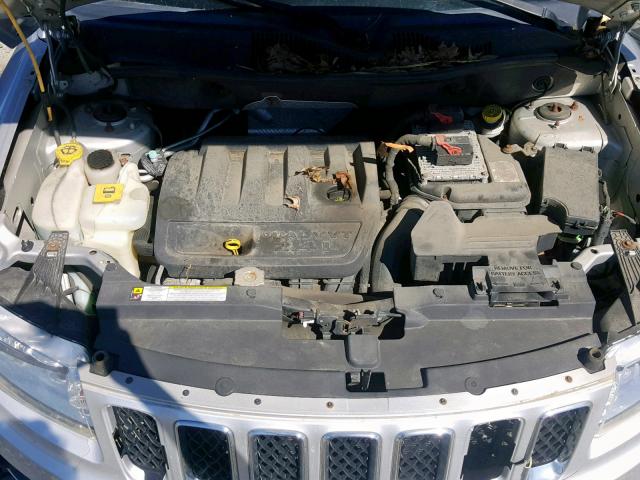 1J4NF1FB9BD197081 - 2011 JEEP COMPASS SP 银色 照片 7