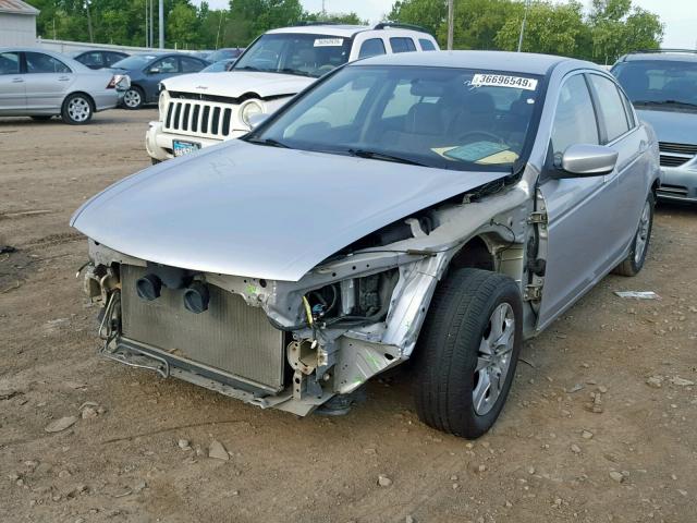 1HGCP2F42AA081899 - 2010 HONDA ACCORD LXP SILVER photo 2