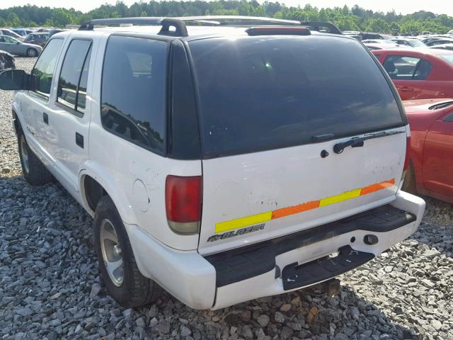 1GNCS13X24K168746 - 2004 CHEVROLET BLAZER WHITE photo 3