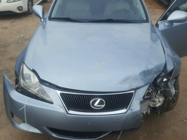 JTHBK262965025612 - 2006 LEXUS IS 250 BLUE photo 7