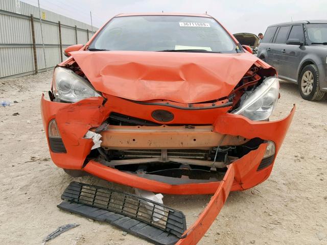 JTDKDTB35D1040452 - 2013 TOYOTA PRIUS C ORANGE photo 9