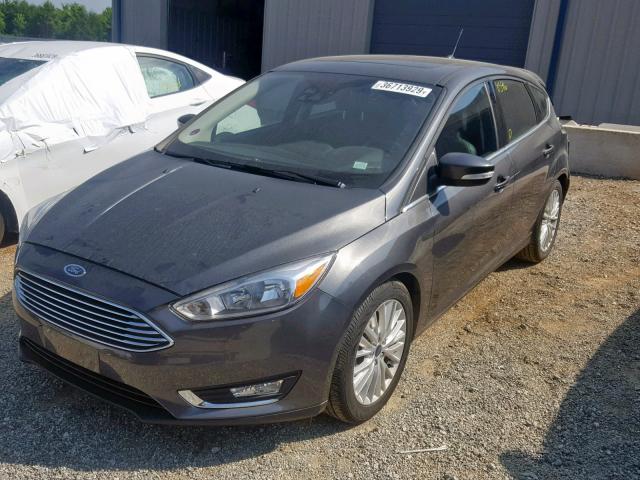 1FADP3N26JL214568 - 2018 FORD FOCUS TITA GRAY photo 2