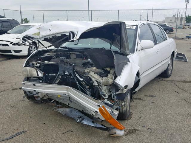 1G4CW52K1W4630792 - 1998 BUICK PARK AVENU WHITE photo 2