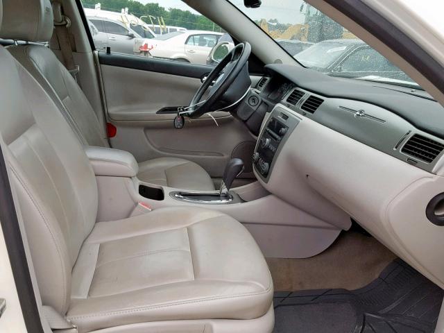 2G1WD58C989137197 - 2008 CHEVROLET IMPALA SUP თეთრი ფოტო 5