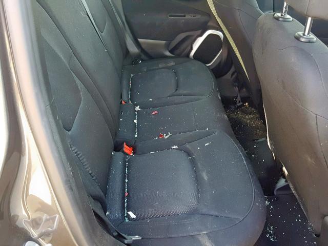 ZACCJBAB5JPJ36266 - 2018 JEEP RENEGADE S GRAY photo 6