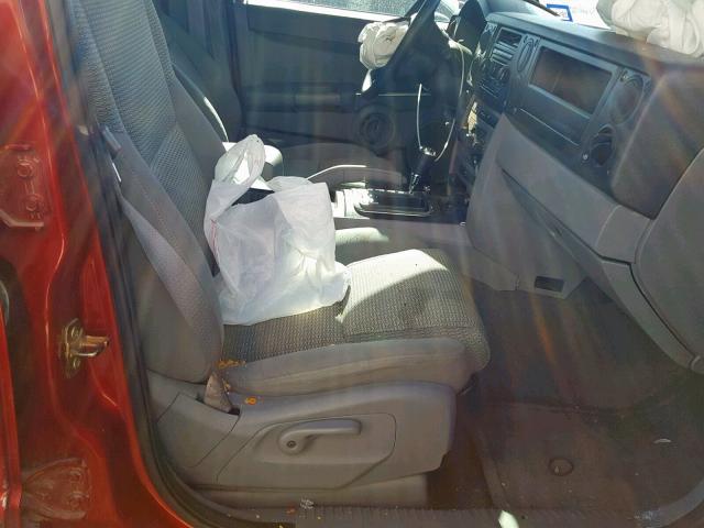 1J8HG48N36C247163 - 2006 JEEP COMMANDER RED photo 5