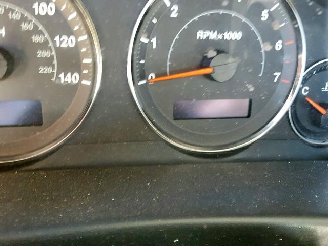 1J8HG48N36C247163 - 2006 JEEP COMMANDER RED photo 8