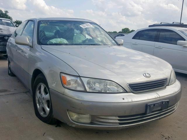 JT8BF28G6W5050996 - 1998 LEXUS ES 300 TAN photo 1