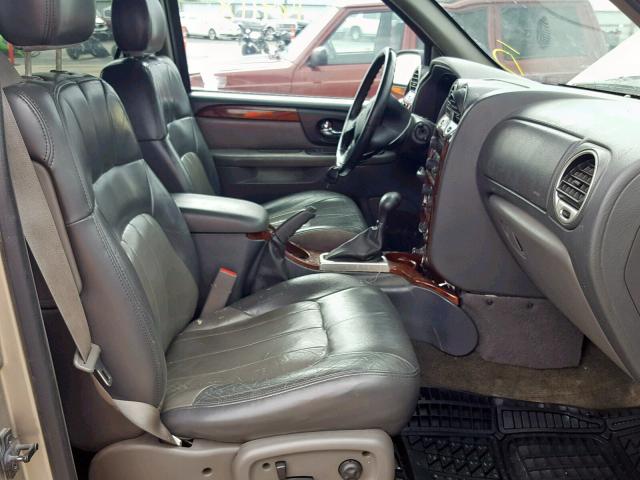 1GKDT13S822109670 - 2002 GMC ENVOY TAN photo 5