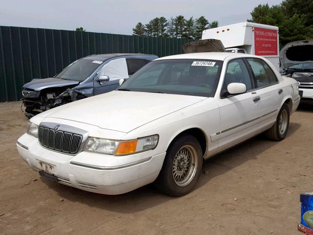 2MEFM74W4XX623766 - 1999 MERCURY GRAND MARQ WHITE photo 2