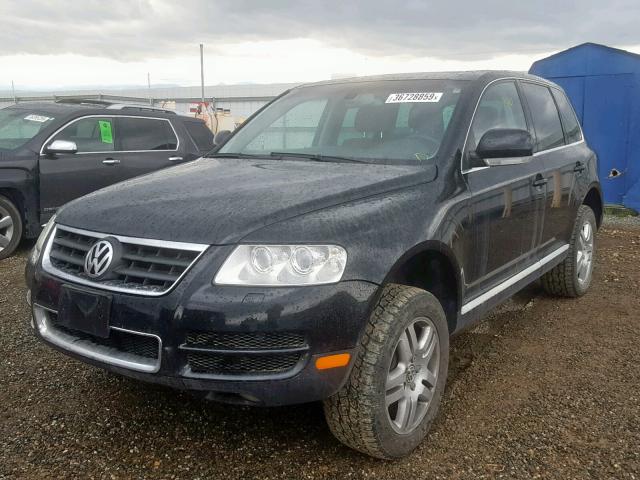 WVGCM77LX4D064843 - 2004 VOLKSWAGEN TOUAREG 4. BLACK photo 2