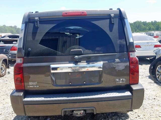 1J8HH58206C310826 - 2006 JEEP COMMANDER GRAY photo 9