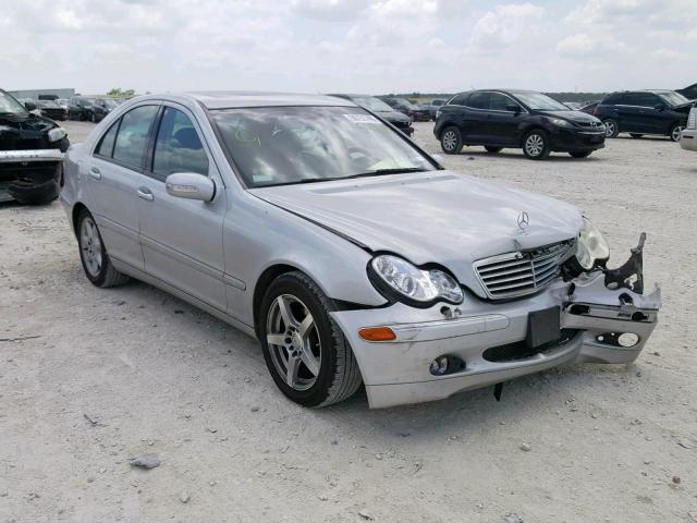 WDBRF61J34A547858 - 2004 MERCEDES-BENZ C 240 SILVER photo 1