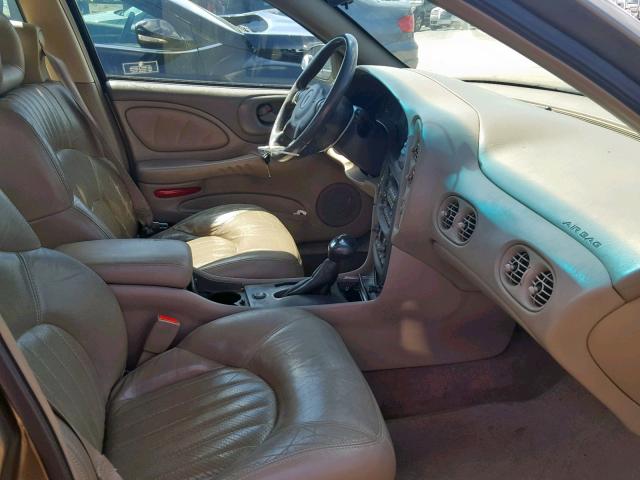 1G2HX54K314203745 - 2001 PONTIAC BONNEVILLE GRAY photo 5