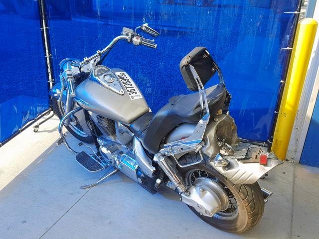 1HFSC52074A104226 - 2004 HONDA VT1300 S GOLD photo 3