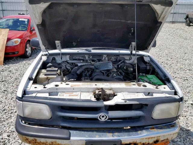 4F4CR12A4TTM40392 - 1996 MAZDA B2300 WHITE photo 7