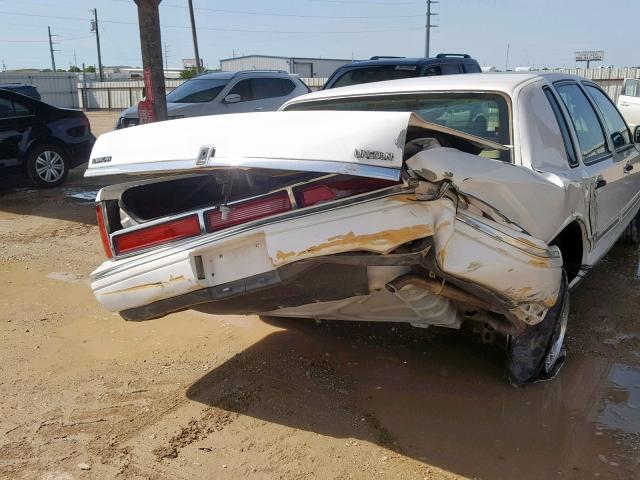 1LNLM81W9VY729265 - 1997 LINCOLN TOWN CAR E WHITE photo 9