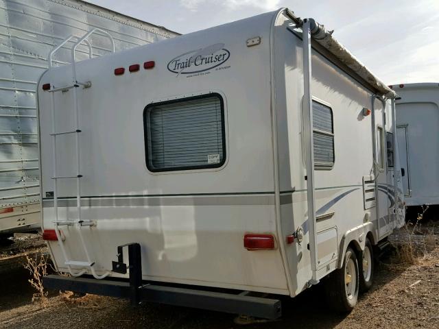 4WY202J2841700956 - 2004 RVIS TRAILER WHITE photo 4