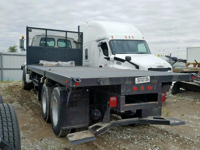 2FZHATAK54AM18696 - 2004 STERLING TRUCK LT 7500 WHITE photo 3