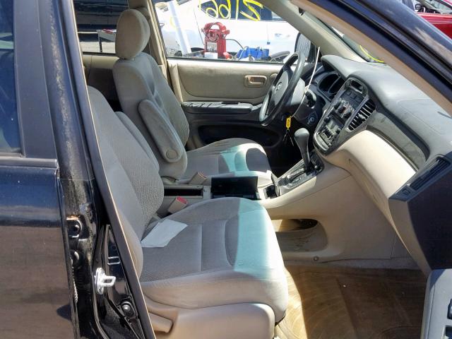 JTEGD21A020027770 - 2002 TOYOTA HIGHLANDER BLACK photo 5