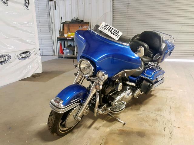 1HD1FC4167Y667110 - 2007 HARLEY-DAVIDSON FLHTCUI BLUE photo 2