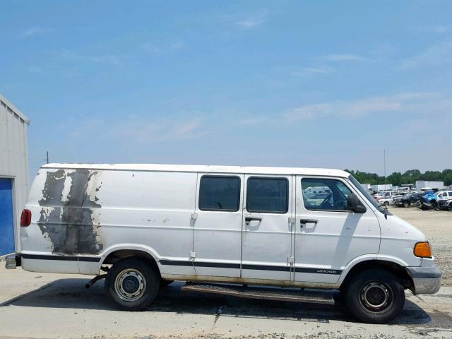 2B7KB31Z2YK120894 - 2000 DODGE RAM VAN B3 WHITE photo 10