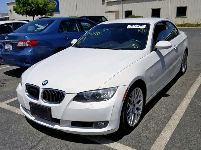 WBAWR335X9P460180 - 2009 BMW 328 I SULE WHITE photo 2