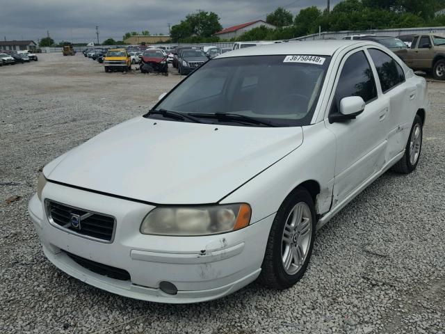 YV1RS592X72637604 - 2007 VOLVO S60 2.5T WHITE photo 2