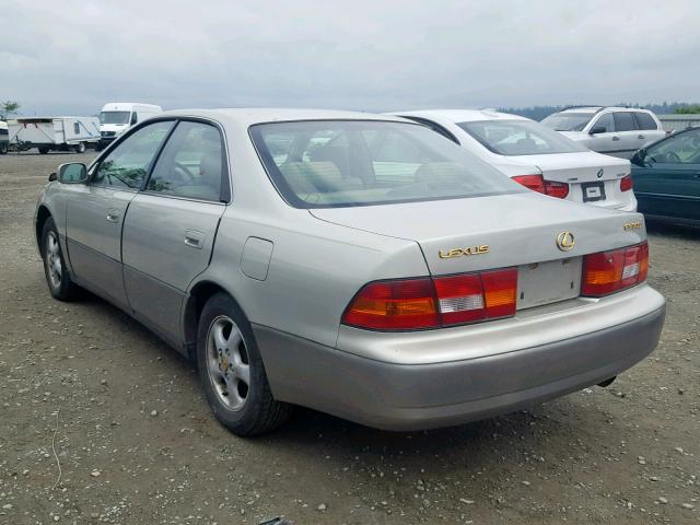 JT8BF28G3X5051749 - 1999 LEXUS ES 300 BEIGE photo 3