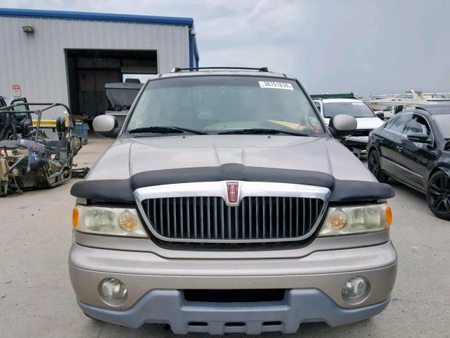 5LMEU27A6YLJ38777 - 2000 LINCOLN NAVIGATOR TAN photo 7