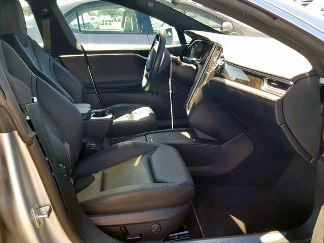 5YJSA1E16GF155709 - 2016 TESLA MODEL S Արծաթագույն լուսանկար 5