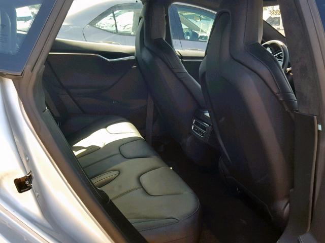 5YJSA1E16GF155709 - 2016 TESLA MODEL S Արծաթագույն լուսանկար 6