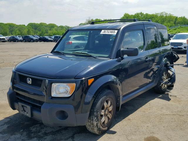 5J6YH28716L005010 - 2006 HONDA ELEMENT EX BLACK photo 2