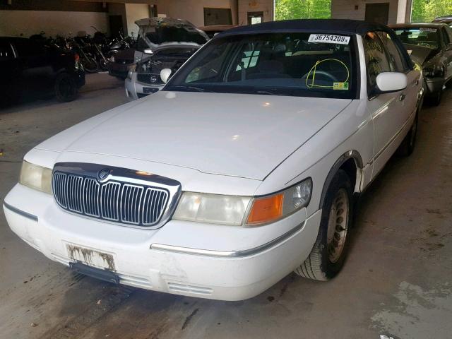 2MEFM75W7YX677921 - 2000 MERCURY GRAND MARQ WHITE photo 2