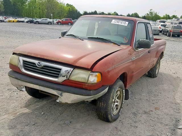 4F4YR16C3WTM31124 - 1998 MAZDA B2500 CAB RED photo 2